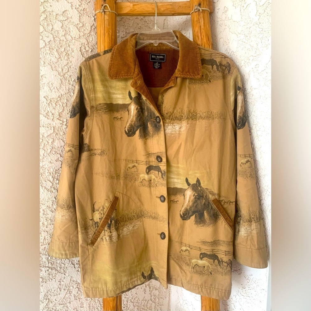 VINTAGE BITS AND BRIDLE WOMEN’S MEDIUM BARN JACKET